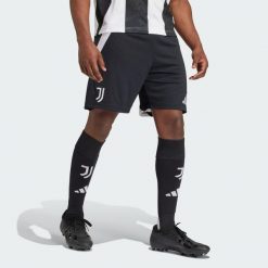 Szorty Juventus 24/25 Home. Białe szorty Adidas, l, bez wzorów, z materiału, sportowe. Za 199.00 zł.