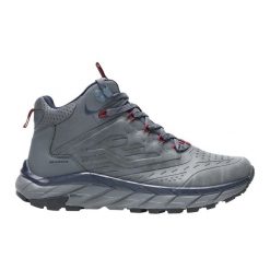Męskie buty trekkingowe Derino Mid. Czarne buty turystyczne Regatta, bez wzorów, z materiału, bez zapięcia, trekkingowe. Za 419.50 zł.