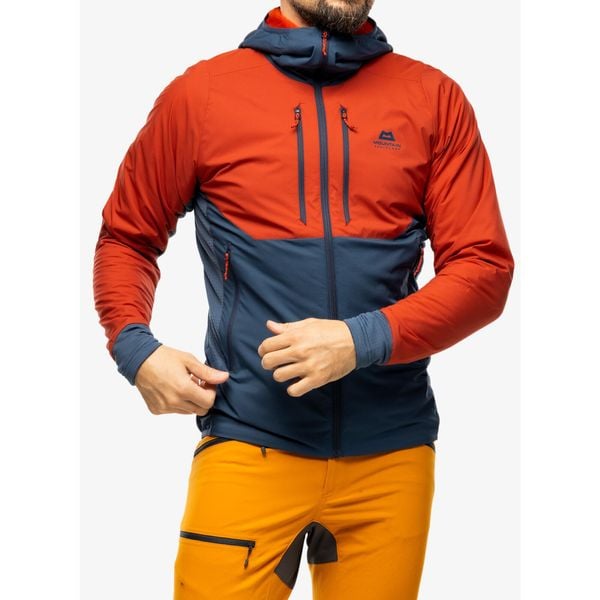 Kurtka skiturowa męska Mountain Equipment Switch Pro Hooded Jacket. Czerwone kurtki MOUNTAIN EQUIPMENT, m, bez wzorów, bez kaptura. Za 823.99 zł.