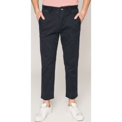 Calvin Klein Jeans - Jeansy. Jeansy marki Calvin Klein Jeans. W wyprzedaży za 269.90 zł.