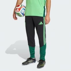 Spodnie treningowe Mexico 26 Tiro. Czarne spodnie treningowe długie Adidas, bez wzorów. Za 279.00 zł.
