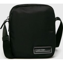 Calvin Klein - Saszetka. Saszetki i nerki CALVIN KLEIN. W wyprzedaży za 279.90 zł.