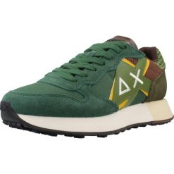 Buty SUN68 JAKI WINTER Zielony. Zielone buty turystyczne SUN68, bez wzorów, z tkaniny, bez zapięcia, trekkingowe. Za 397.99 zł.