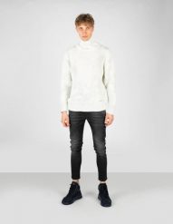 Takeshy Kurosawa Sweter "Dolcevita" | 83062 | Dolcevita Sfumata | Mężczyzna | Biały, Szary. Białe swetry nierozpinane Takeshy Kurosawa, l, bez wzorów, z dzianiny, bez kołnierzyka, bez ramiączek. W wyprzedaży za 319.00 zł.