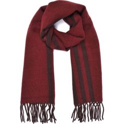 SZALIK MĘSKI. Szaliki marki TOP SECRET. W wyprzedaży za 14.99 zł.