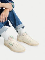 Reebok Sneakersy EO-CLUB C 85 VINTAGE 100000317 Kremowy. Białe buty sportowe casual Reebok, bez wzorów, ze skóry, bez zapięcia. Za 349.99 zł.