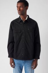 MĘSKA KOSZULA LEE WORKWEAR OVERSHIRT RELAXED FIT L68DGN01 112117083. Koszule Lee, l, bez wzorów, bez kołnierzyka, bez ramiączek. Za 139.99 zł.