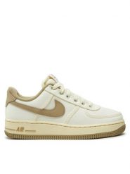 Nike Sneakersy Wmns Air Force 1 HF4263 Écru. Buty sportowe casual Nike, bez wzorów, ze skóry, bez zapięcia. Za 479.99 zł.