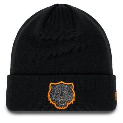 Czapka New Era. Czarne czapki zimowe New Era, bez wzorów. Za 159.99 zł.