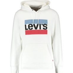 Levi's® GRAPHIC Bluza z kapturem olympic white. Bluzy z kapturem marki Levi's®, m, z bawełny, z kapturem. Za 239.00 zł.