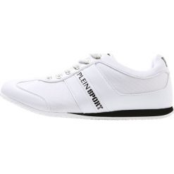 Plein Sport HENRY Tenisówki i Trampki white. Trampki marki Plein Sport. W wyprzedaży za 609.50 zł.