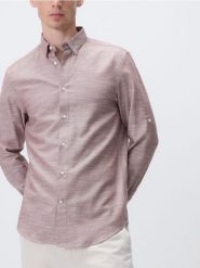 Bawełniana koszula regular fit - bordowy. Czerwone koszule Reserved, l, bez wzorów, z bawełny, bez kołnierzyka, bez ramiączek. Za 139.99 zł.