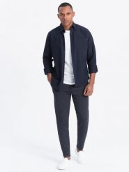 Spodnie męskie CARROT ze strukturalnej dwukolorowej dzianiny - granatowe V1 OM-PACP-0168 - XXL. Niebieskie spodnie materiałowe Ombre Clothing, na co dzień, l, bez wzorów, z bawełny, casualowe. Za 179.99 zł.