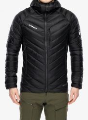 Kurtka puchowa Mammut Broad Peak IN Hooded Jacket. Czarne kurtki Mammut, na zimę, m, bez wzorów, z materiału, bez kaptura. Za 1,418.99 zł.
