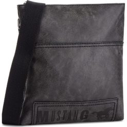 Saszetka MUSTANG - Hamptons 4100000168 Black 900. Torby na ramię marki Mustang. W wyprzedaży za 169.00 zł.