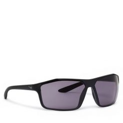 Okulary przeciwsłoneczne Nike. Czarne okulary przeciwsłoneczne Nike. Za 339.99 zł.