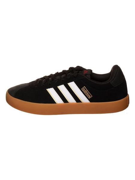 Adidas Skórzane sneakersy w kolorze czarnym rozmiar: 46 2/3. Czarne buty sportowe casual Adidas, bez wzorów, bez zapięcia. Za 227.31 zł.