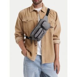 Nerka Billabong. Szare saszetki i nerki Billabong, bez wzorów. Za 49.99 zł.
