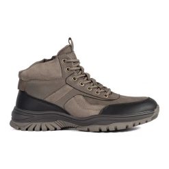 Męskie brązowe zimowe buty trekkingowe. Brązowe trekkingi bez wzorów, bez zapięcia. Za 227.37 zł.