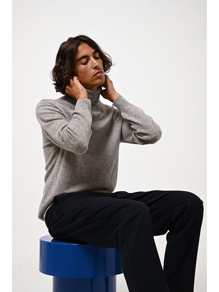 AUTHENTIC CASHMERE Kaszmirowy golf "Bange" w kolorze szarym rozmiar: S. Szare golfy AUTHENTIC CASHMERE, s, bez wzorów, z kaszmiru, bez ramiączek. Za 434.99 zł.