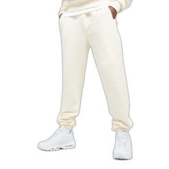 Spodnie do biegania Urban Classics Ultra Heavy. Białe szorty Urban Classics, m, bez wzorów, z bawełny, eleganckie. Za 274.00 zł.