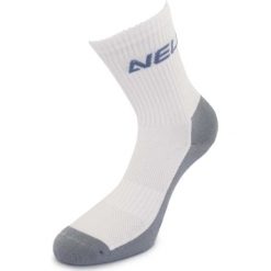 Wysokie skarpetki Nell Multisport Białe. Białe skarpetki sportowe ENELL, bez wzorów. Za 111.99 zł.