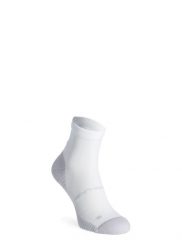 Skarpety biegowe Odlo Performance Run Quarter Socks. Białe skarpety ODLO, bez wzorów, z dzianiny. Za 69.29 zł.