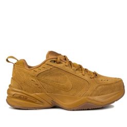 Buty męskie sportowe treningowe Nike MONARCH SE. Brązowe buty treningowe Nike, bez wzorów, na fitness i siłownię. W wyprzedaży za 369.00 zł.