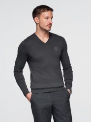 Elegancki sweter męski BASIC V-neck z wiskozą - grafitowy V17 - Rozmiar: XL. Szare swetry nierozpinane Ombre Clothing, m, bez wzorów, z wiskozy, bez kołnierzyka, bez ramiączek. W wyprzedaży za 89.99 zł.
