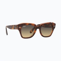 Okulary przeciwsłoneczne Ray-Ban State Street. Brązowe okulary przeciwsłoneczne Ray-Ban. Za 639.99 zł.