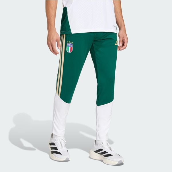 Spodnie Italy 26 Tiro Training. Zielone spodnie treningowe długie Adidas, bez wzorów. Za 279.00 zł.