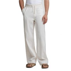 Spodnie Urban Classics. Białe szorty Urban Classics, m, bez wzorów, z bawełny. Za 213.00 zł.