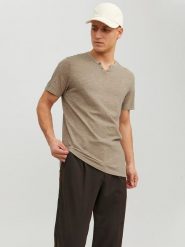 Jack & Jones Koszulka w kolorze beżowym rozmiar: L. Brązowe bezrękawniki Jack & Jones, l, bez wzorów, z bawełny, bez kołnierzyka, bez ramiączek. Za 53.04 zł.
