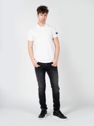 Iceberg Koszulka Polo | F031631A | Mężczyzna | Biały. Białe koszulki polo ICEBERG, m, bez wzorów, z bawełny, bez kołnierzyka, bez ramiączek. W wyprzedaży za 419.00 zł.