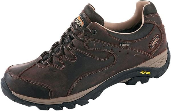 Buty trekkingowe Meindl Caracas GTX. Brązowe buty turystyczne MEINDL, bez wzorów, z gore-texu, bez zapięcia, trekkingowe, gore-tex. Za 1,064.00 zł.