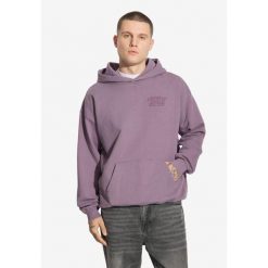 Bluza sportowa męska Prosto Flathead z kapturem. Fioletowe bluzy z kapturem Prosto., m, bez wzorów, z kapturem. Za 424.99 zł.