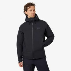 Kurtka shell hiking męska Swedemount Himalaya Shell Jacket II wodoodporny. Czarne kurtki przeciwdeszczowe SWEDEMOUNT, m, bez wzorów, bez kaptura. W wyprzedaży za 672.00 zł.