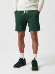 Szorty z wiązaniem - zielony. Zielone krótkie spodenki sportowe Sinsay, l, bez wzorów. W wyprzedaży za 14.99 zł.