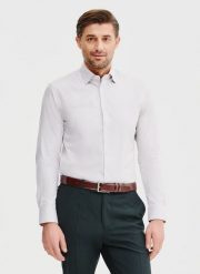 PAKO LORENTE – Gładka koszula męska w kolorze szaro- beżowym. Brązowe koszule Pako Lorente, m, bez wzorów, z bawełny, bez kołnierzyka, bez ramiączek. Za 89.99 zł.