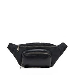 Saszetka nerka Valentino. Czarne saszetki i nerki Valentino, bez wzorów. Za 219.99 zł.