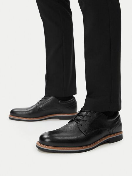 Lasocki Półbuty CEO-ELTON-04 MI2 Czarny. Czarne eleganckie półbuty Lasocki, bez wzorów, ze skóry, bez obcasa, bez zapięcia. Za 249.99 zł.