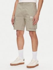 Calvin Klein Jeans Szorty materiałowe J30J327376 Zielony Regular Fit. Zielone szorty Calvin Klein Jeans, m, bez wzorów, z bawełny. Za 259.99 zł.