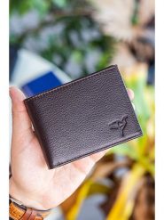 BAGmori Skórzany portfel w kolorze brązowym - 11 x 8 x 2 cm rozmiar: onesize. Brązowe portfele BAGmori, bez wzorów, z materiału. Za 100.99 zł.