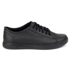Polbut Półbuty męskie skórzane Casual 2129 czarne. Czarne buty sportowe casual bez wzorów, ze skóry, bez obcasa, bez zapięcia. Za 303.63 zł.