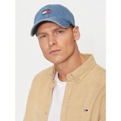 Czapka z daszkiem Tommy Jeans. Niebieskie czapki z daszkiem Tommy Jeans, bez wzorów, z jeansu. Za 139.99 zł.