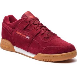 Buty Reebok - Workout Plus Mu CN5196 Collegiate Burgndy/Carotn. Czerwone buty sportowe casual marki Reebok, z materiału. W wyprzedaży za 289.00 zł.