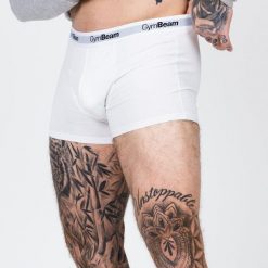 Bokserki męskie fitness białe Essentials 3-pak. Białe bokserki GYMBEAM, m, bez wzorów, z bawełny. Za 85.90 zł.