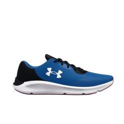 Szarżowy pościg Under Armour 3. Czarne buty do biegania Under Armour, bez wzorów, bez zapięcia, do biegania. Za 295.99 zł.