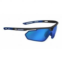 Fotochromowe okulary przeciwsłoneczne Salice 018 RWX. Czarne okulary przeciwsłoneczne salice. Za 479.00 zł.