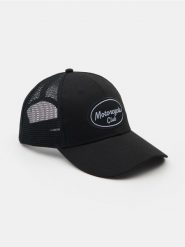 Czapka z daszkiem z siateczką - czarny. Czarne czapki z daszkiem Sinsay, bez wzorów. Za 19.99 zł.